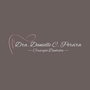 Dra. Danielle Costa Pereira | Dentista