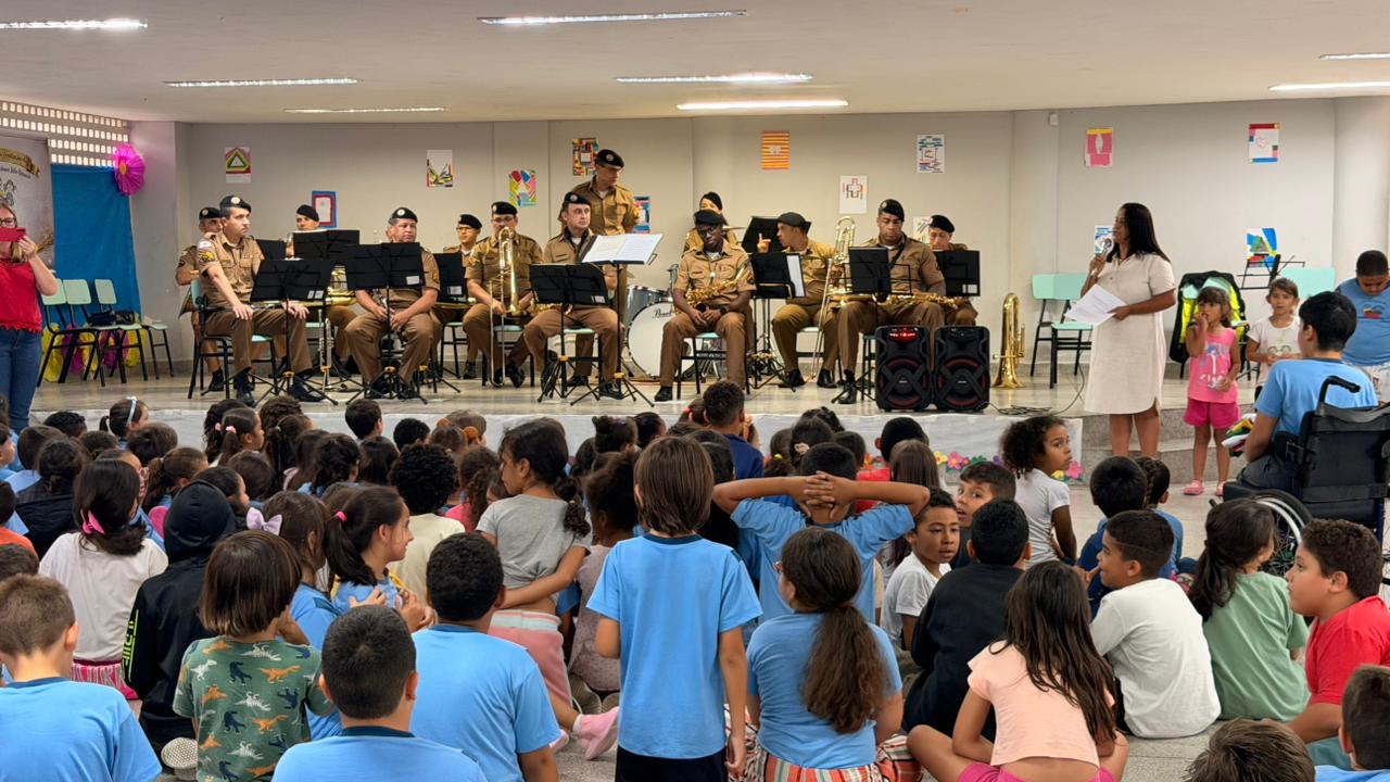 Escola Municipal Prof. Júlio Bonazzi celebra 40 anos de história e dedicação à educação