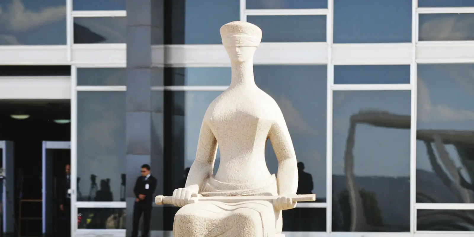 Defesa pede que STF apure vazamento de mensagens íntimas de Vorcaro