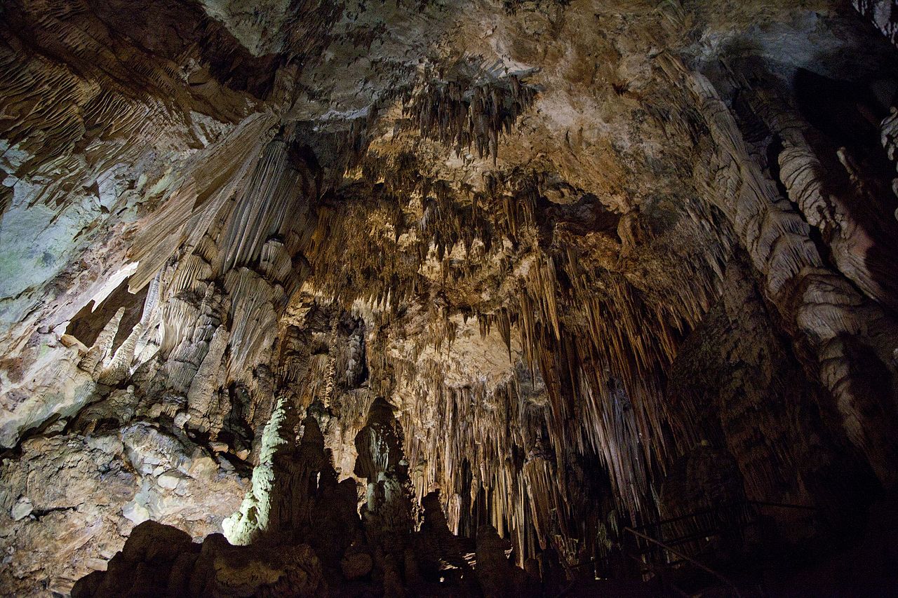 5 grutas para conhecer pelo Brasil