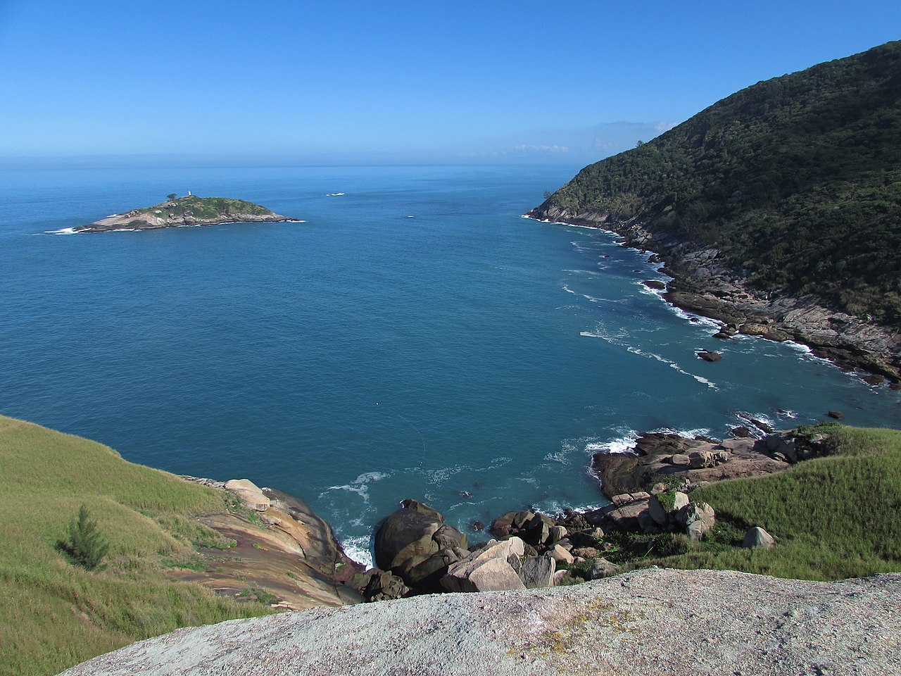 Conheça as “praias selvagens” do Rio de Janeiro