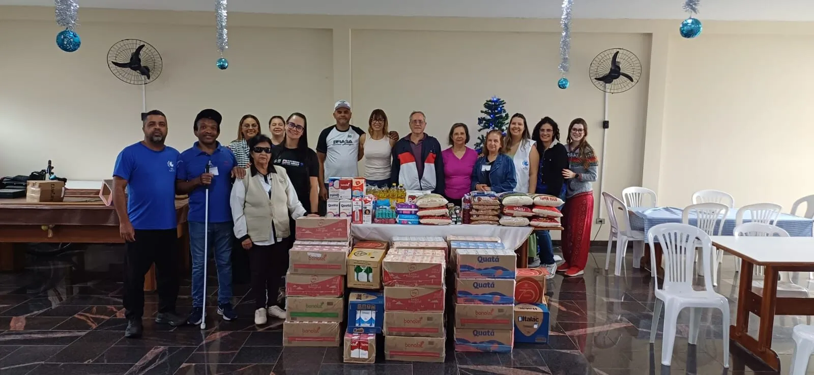 Solidariedade que alimenta: 6º Passeio Natal Solidário beneficia AADV