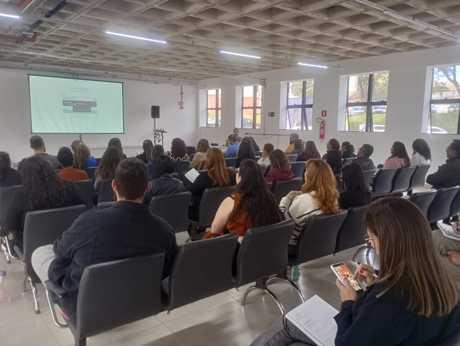 Autarquia fecha ações de 2025 com quase 4 mil servidores impactados